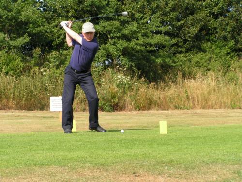 GOLF DAY - JUNE 2006 - photo 13 (pictures\PICT3966.JPG)